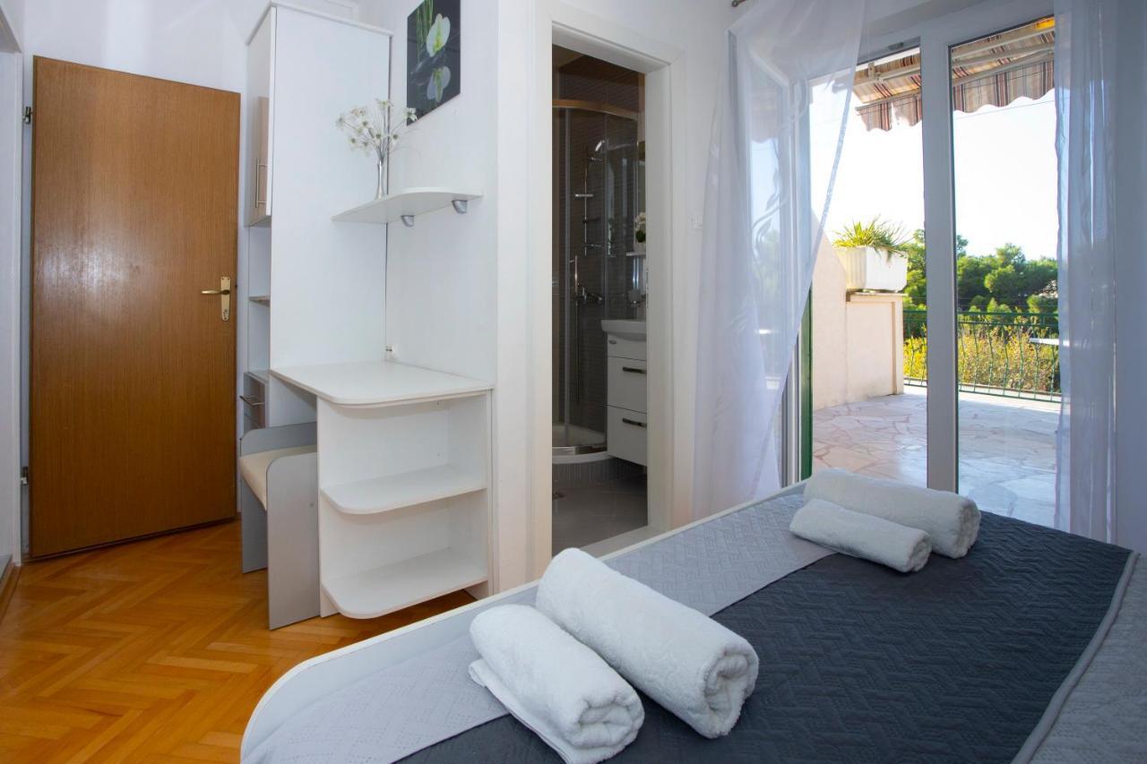 Villa Milenka - Apartmani Gorana Tučepi Kültér fotó