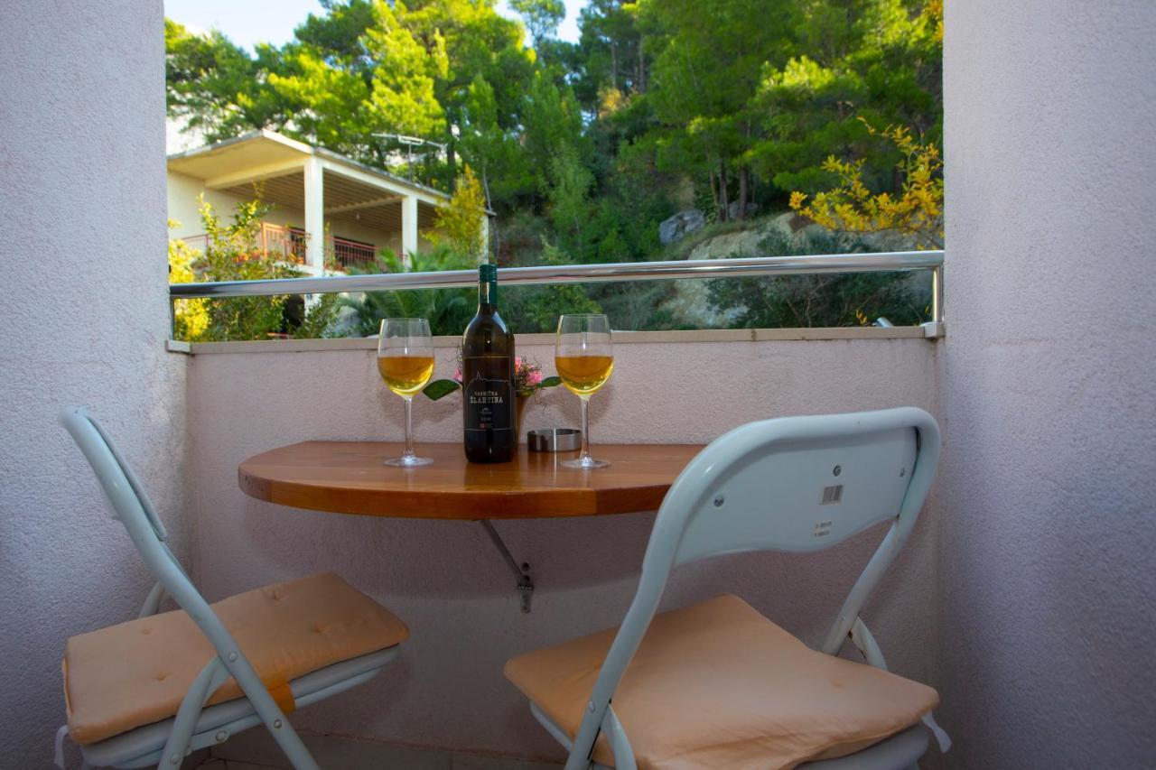 Villa Milenka - Apartmani Gorana Tučepi Kültér fotó