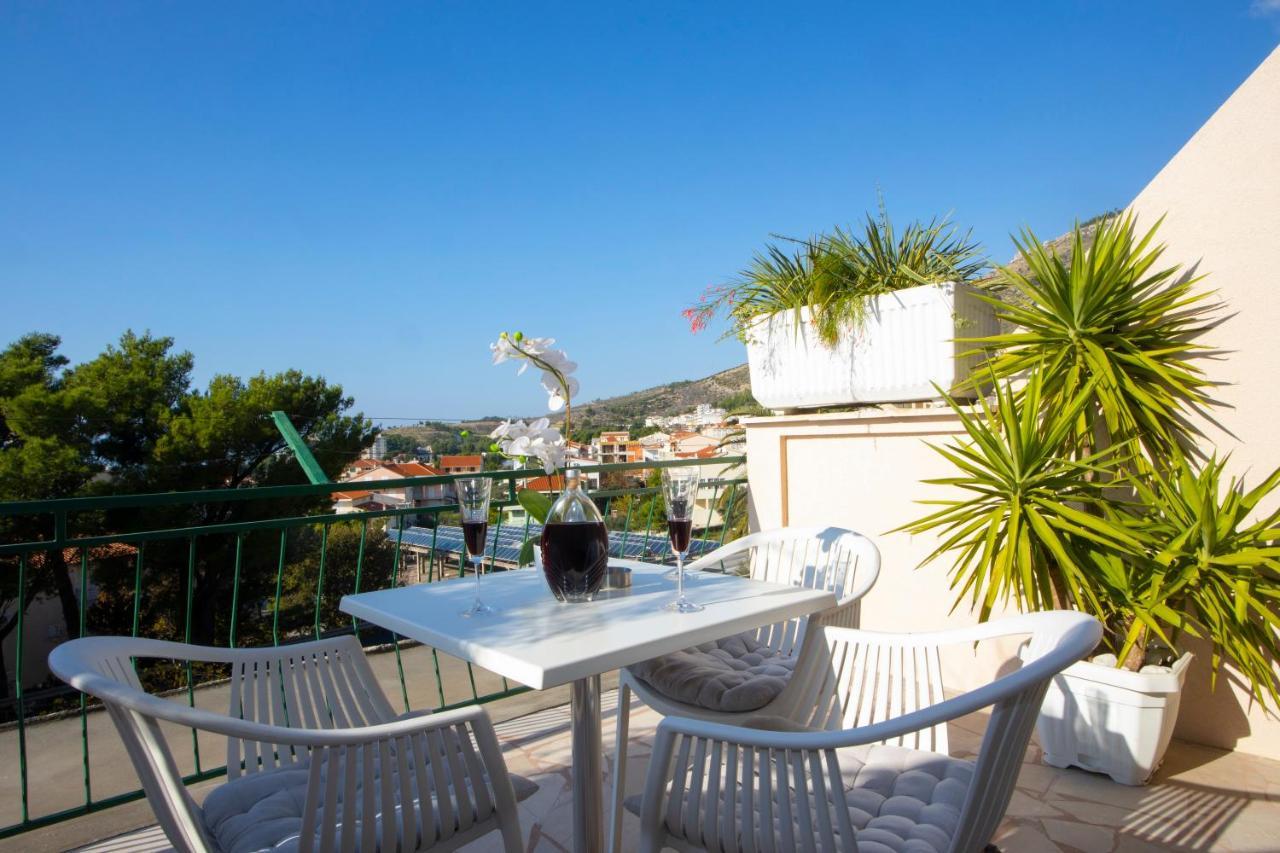Villa Milenka - Apartmani Gorana Tučepi Kültér fotó