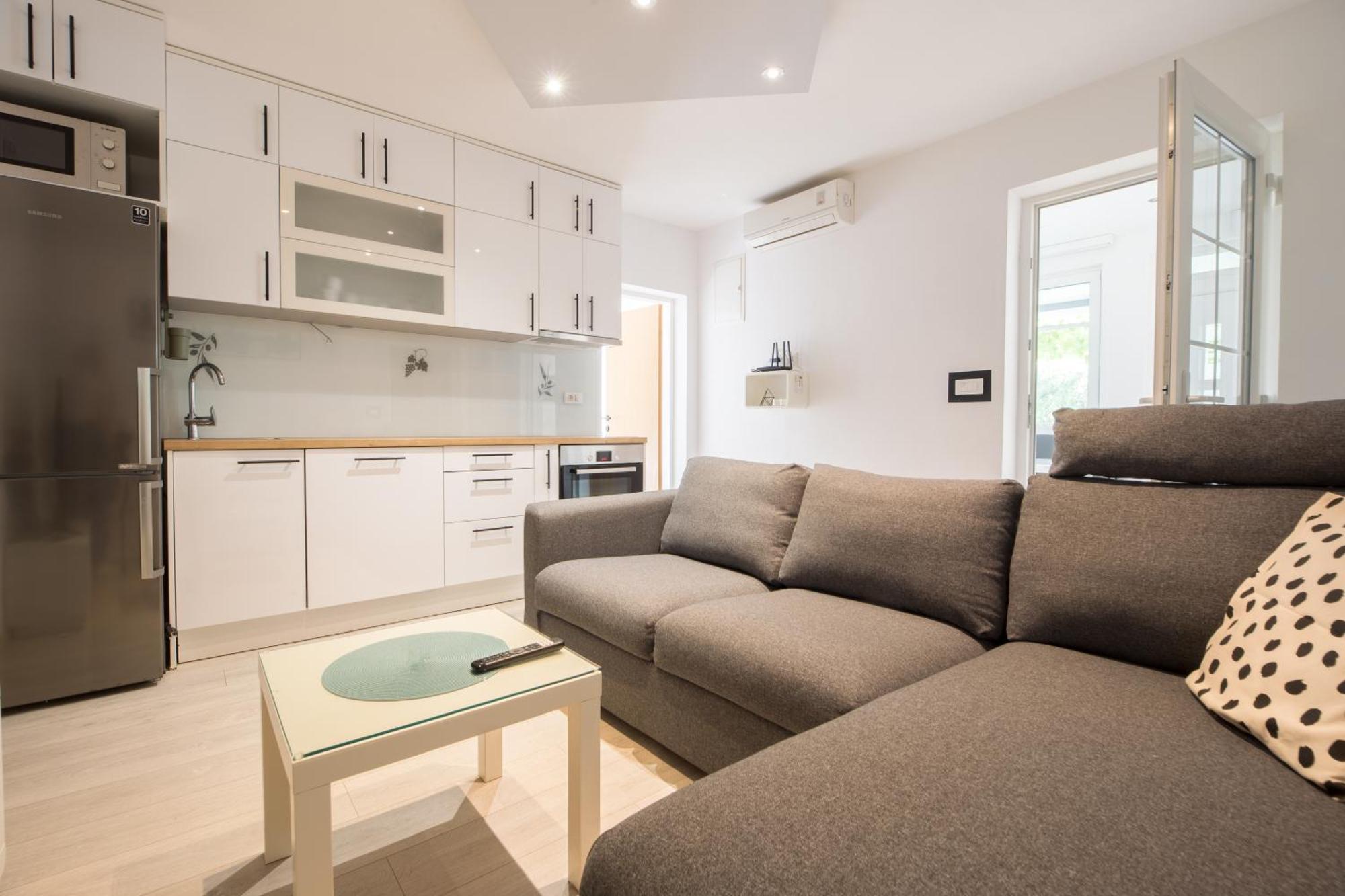 Villa Milenka - Apartmani Gorana Tučepi Szoba fotó