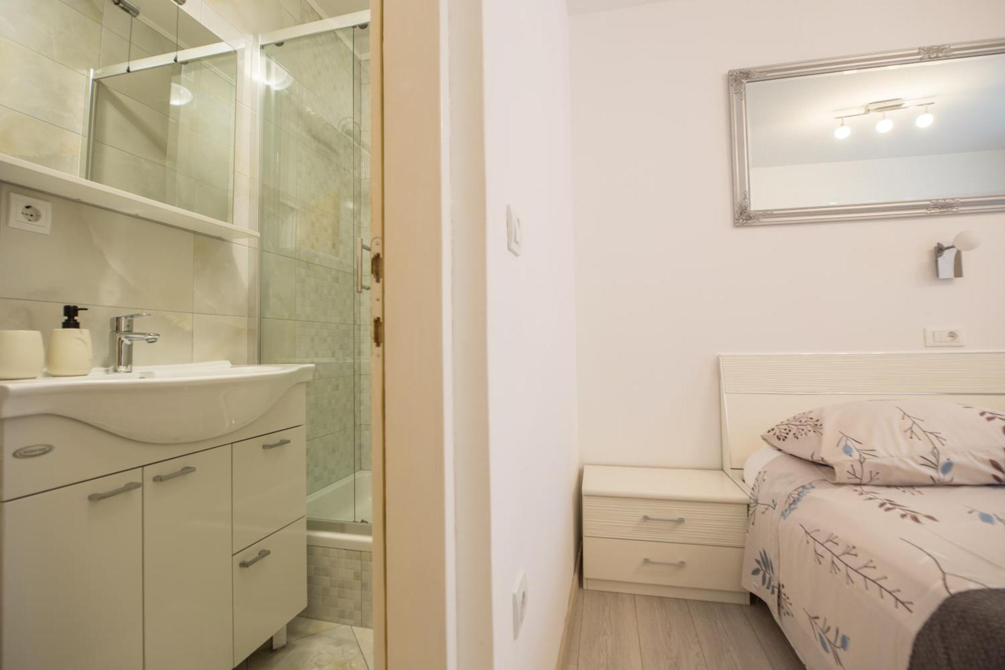 Villa Milenka - Apartmani Gorana Tučepi Szoba fotó